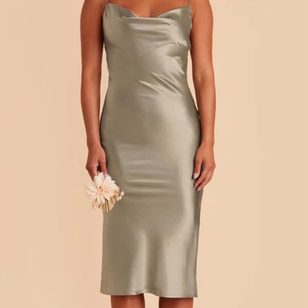 Lisa Shiny Satin Midi Dress - Moss
